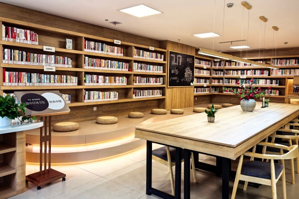 渝中區特色鮮明的新型閱讀空間。渝中區融媒體中心供圖