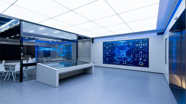 智慧校園指揮中心內景。學校供圖