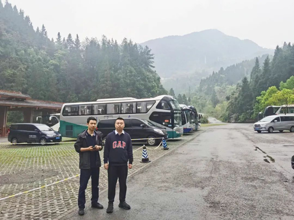 交通銀行重慶市分行展業人員實訪企業。交通銀行重慶市分行供圖