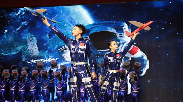 勞動、科學教育匯演。重慶市萬盛經開區教育局供圖