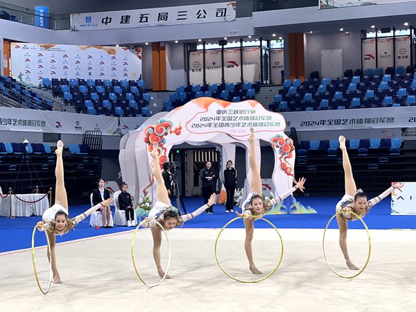 精彩比拼。陳俊攝