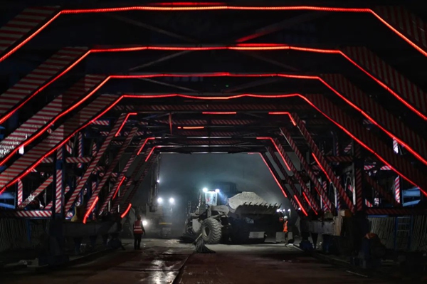 施工現場。郭旭攝