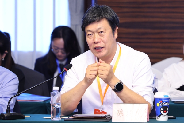 中國科學院院士、中國地理學會理事長陳發虎致辭。主辦方供圖