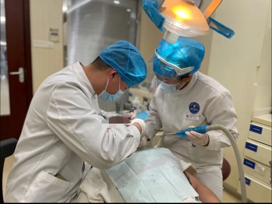 手術現場。泰康拜博口腔供圖