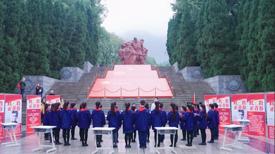 兩江新區開展紀念“11·27”烈士殉難75周年活動。受訪者供圖