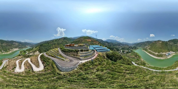 充滿勃勃生機的鶴峰鄉。鶴峰鄉供圖