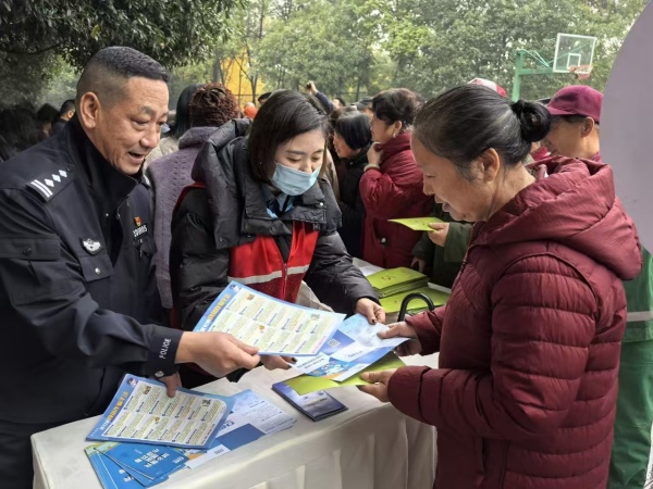 活動現場?；嘏d街道供圖