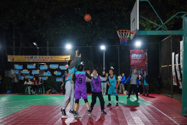 籃球比賽現場。魚嘴鎮供圖