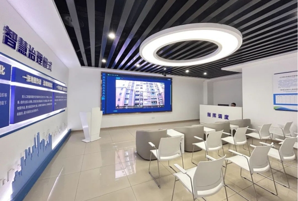 嘉陵路社區小區高空拋物監管系統指揮調度室。悅來街道供圖