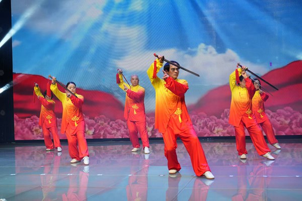 展演節目《我摯愛的祖國》。王海攝