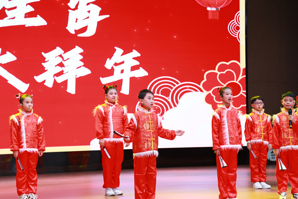 朗誦節目《十二生肖大拜年》。張源攝