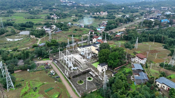 如今的園通（雙河）變電站全景。榮昌區委宣傳部供圖