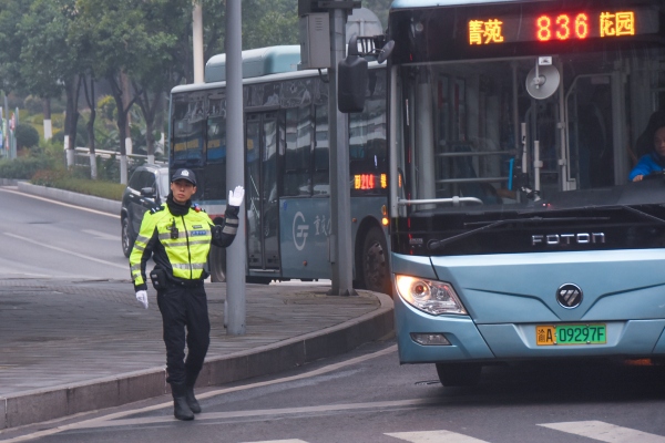 渝警驍騎。大渡口區融媒體中心供圖