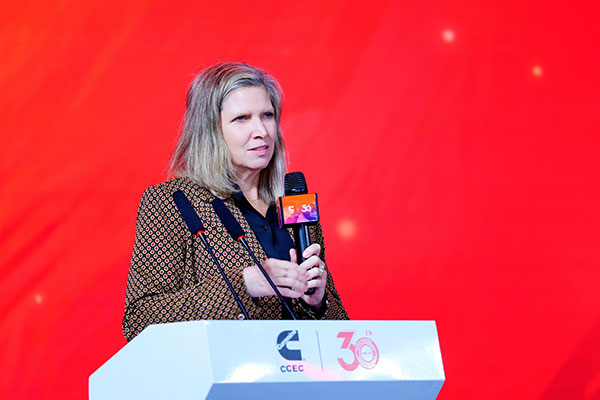 康明斯董事長兼首席執行官榮湛寧。重慶康明斯供圖