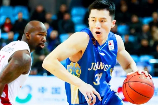 侯逸凡在賽場上。重慶一中供圖