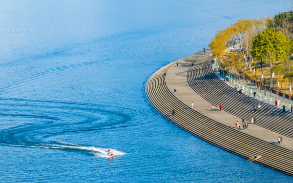 漢豐湖畔好風光。開州區委宣傳部供圖