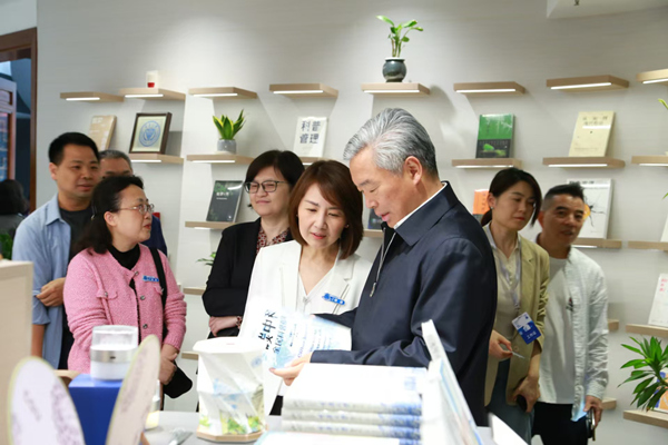 沙龍現場。張源攝