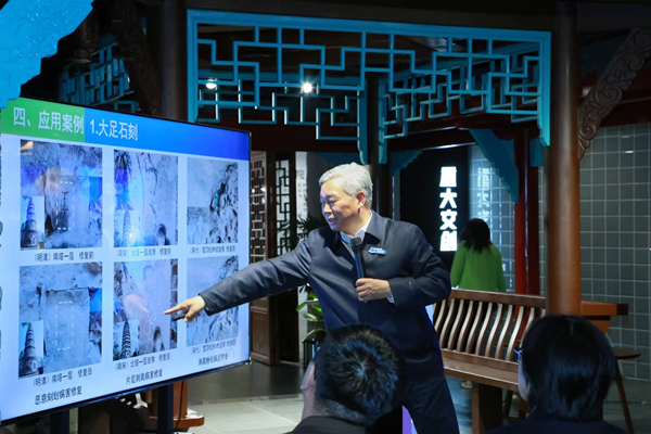 沙龍現場。張源攝