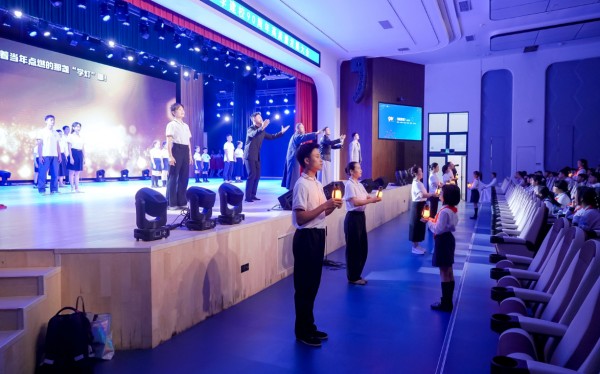 音樂劇《高顯鑒》。沙坪壩小學供圖