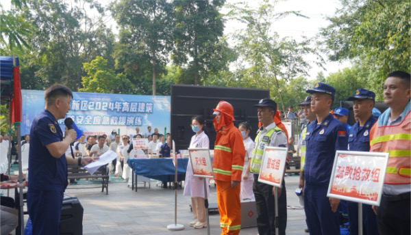 社區宣傳。東原仁知服務供圖