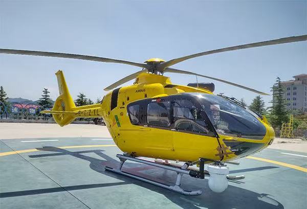 綠航佳基于EC135型直升機改裝的STC機型。兩江協同創新區供圖