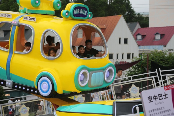 游客在景區游玩。景區供圖