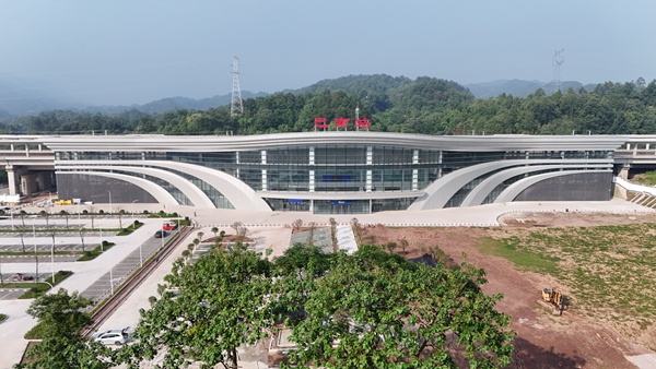 巴南站。受訪者供圖