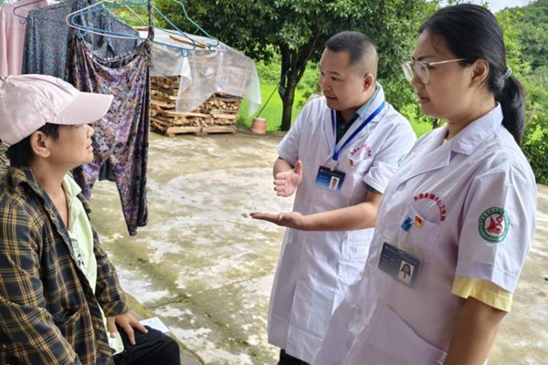 健康關懷送上門。張穎攝