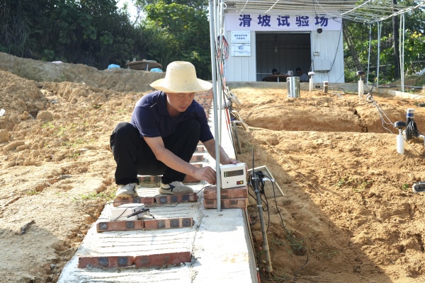 滑坡試驗場現場。陳欣薇攝