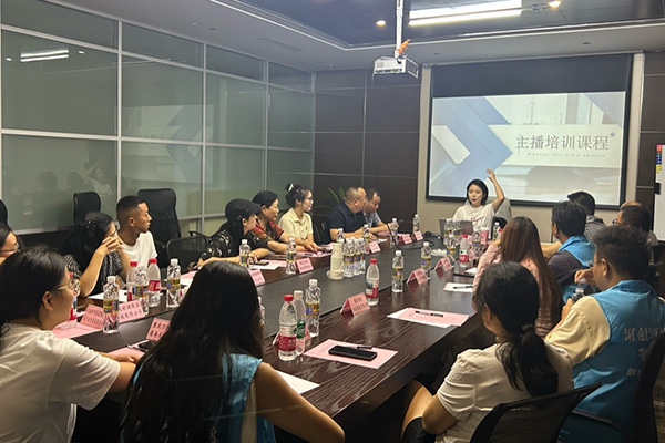 培訓營活動現場。重慶市萬盛經開區人力社保局供圖