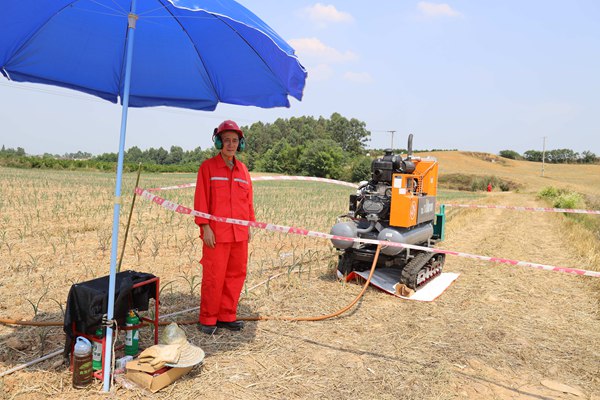 引入空氣泵系統。西南物探分公司鉆井工程中心供圖