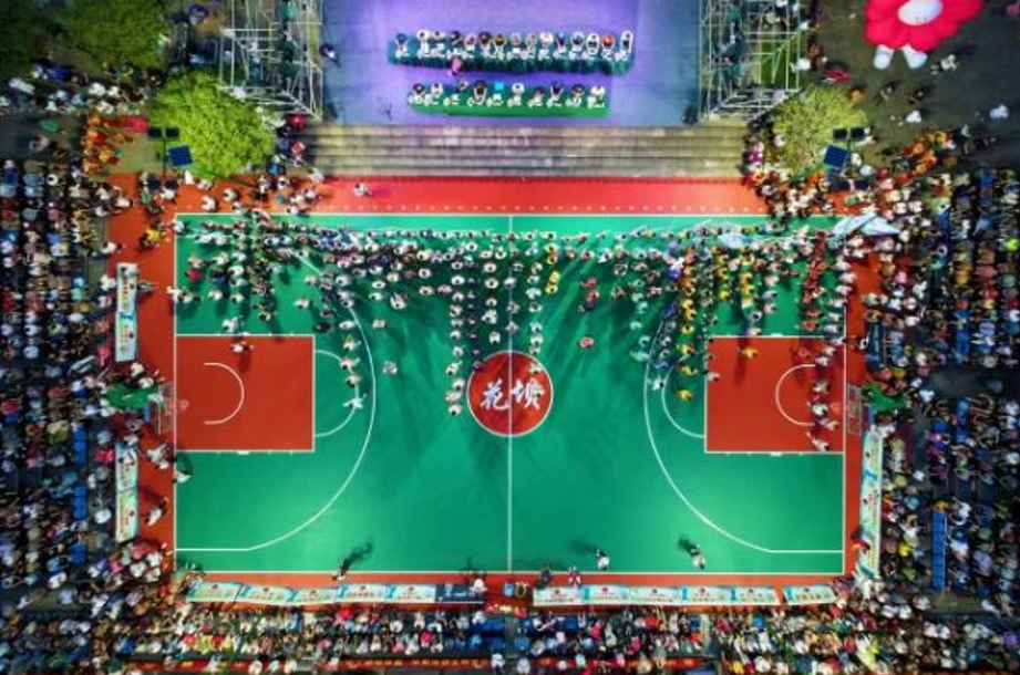 “花壩杯”籃球賽現場。中國地質大學（北京）地球物理與信息技術學院供圖