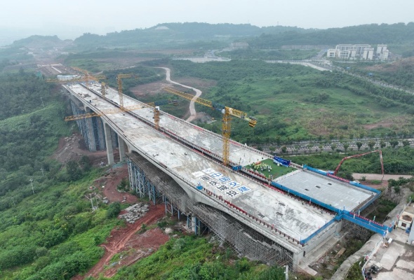 椿萱大道3號橋。重慶設計集團有限公司市政設計研究院供圖