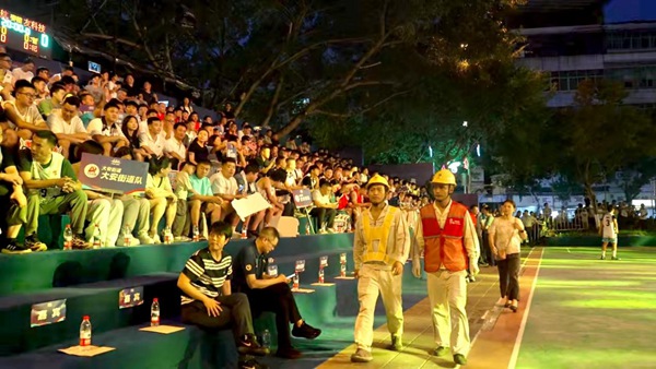 電力人員值守現場巡視。國網重慶永川供電公司供圖