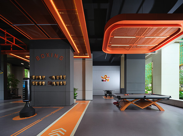 中建·光嶼一期架空層交付實景。中建·光嶼供圖