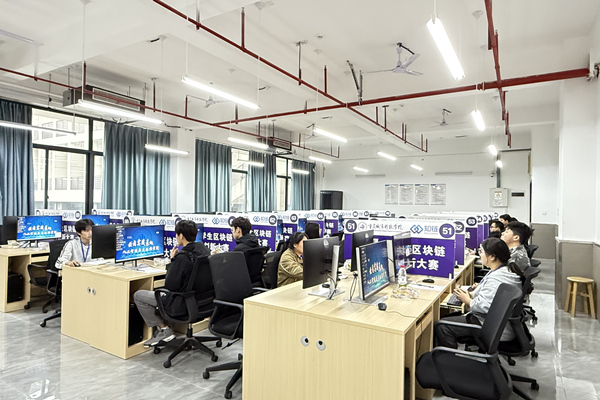 比賽現場。晏紅霞攝