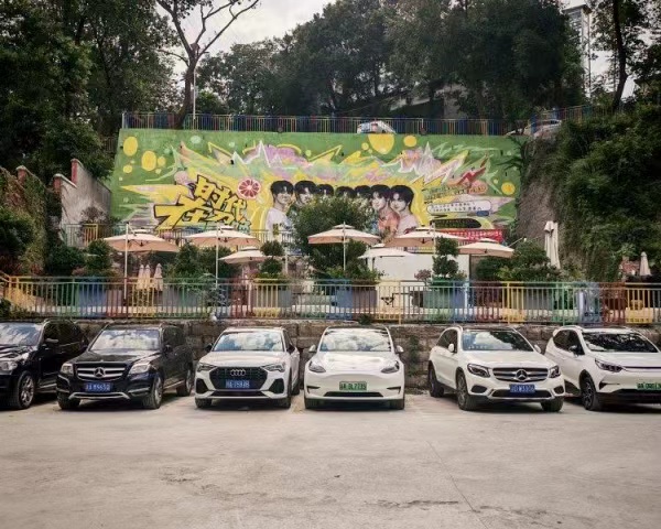 新建小微停車場。黃桷坪街道供圖