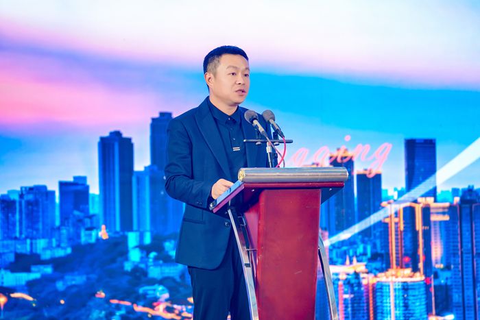 vivo中國區線上市場副總裁劉宏致辭。 活動主辦方供圖