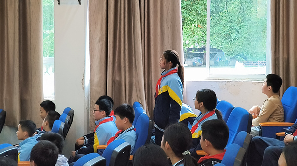 學生互動提問。北碚區華光小學供圖