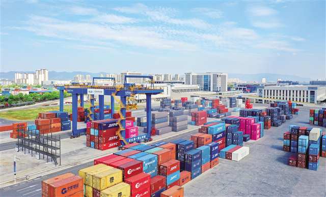 中國銀行重慶市分行助力西部陸海新通道建設“加速跑” 郭晉 攝/視覺重慶