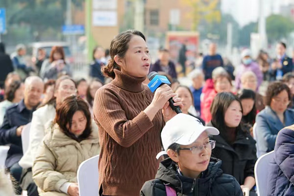 現場市民提問互動。夏國燕攝