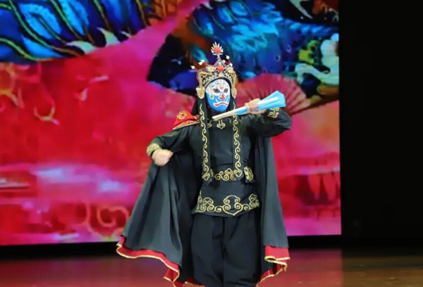 川劇《變臉》。賈婷婷攝